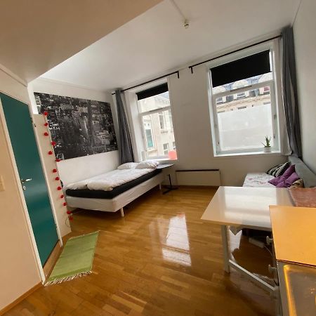 Апартаменти Lille Bryggen Studio 20M² Берген Екстер'єр фото