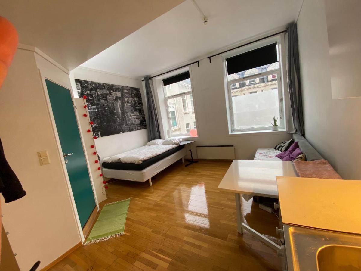 Апартаменти Lille Bryggen Studio 20M² Берген Екстер'єр фото
